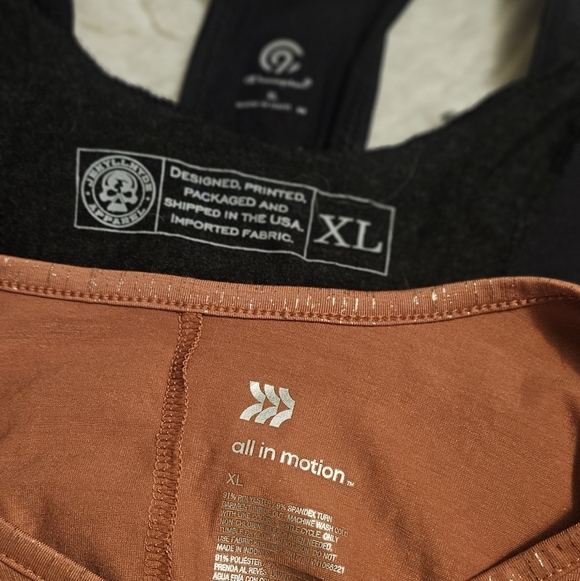 6 Tank Tops - Picture 5 of 6